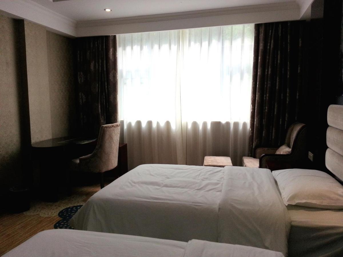 New West Street Hotel - Grand Wing Yangshuo Esterno foto