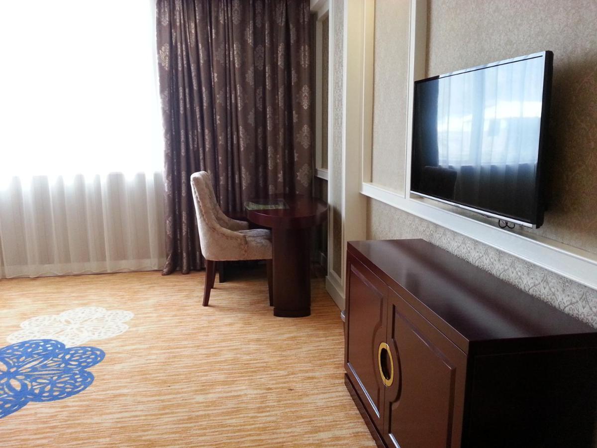New West Street Hotel - Grand Wing Yangshuo Esterno foto