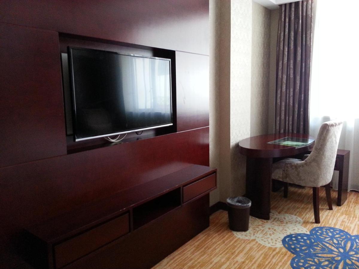 New West Street Hotel - Grand Wing Yangshuo Esterno foto